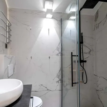 Charming For 4 People - Forville Market * Cannes