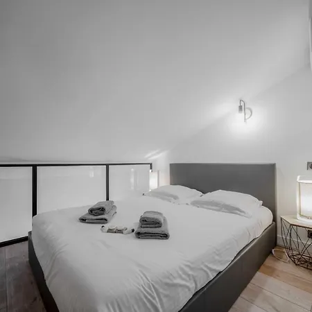 Charming For 4 People - Forville Market Appartamento *