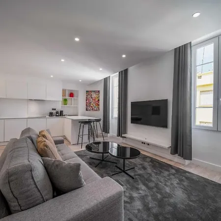 Charming For 4 People - Forville Market Cannes